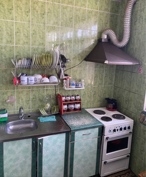 Uy sotiladi ibn sino