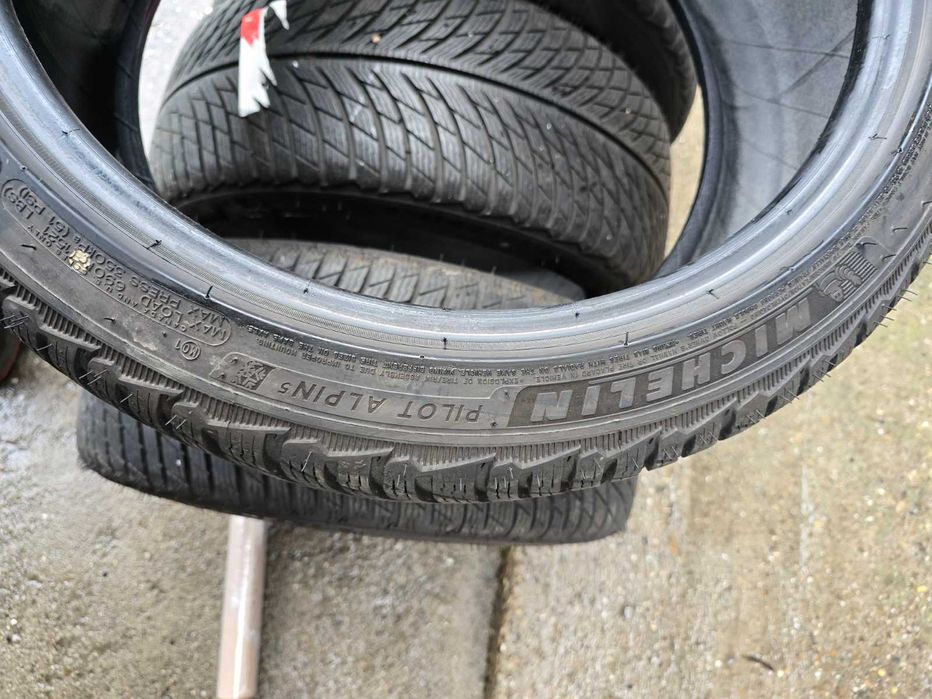 Anvelope / Cauciucuri Michelin Pilot Alpin 5 MO1 235/40R18 95V