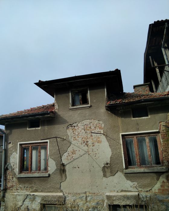 Продава къща в с.Бистрица общ.Дупница