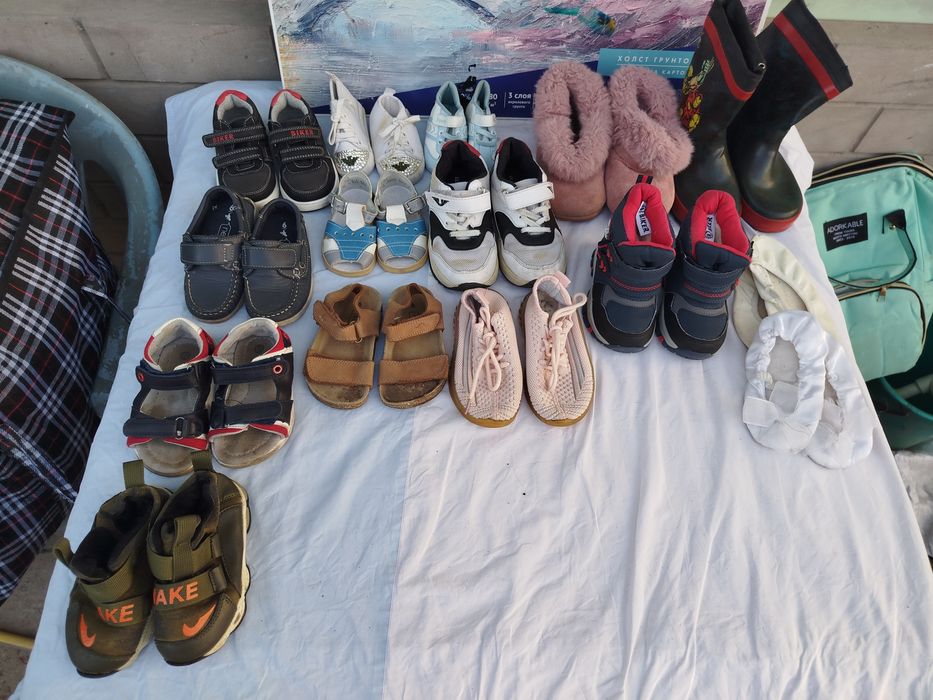 Детские весенне-осенние вещи