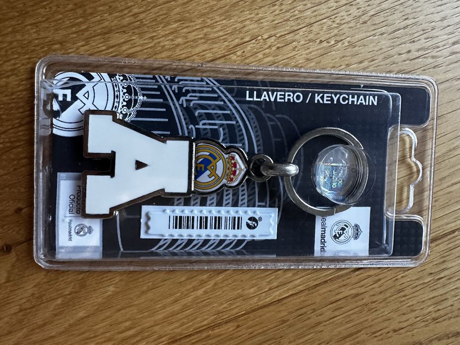 Vand breloc real madrid original