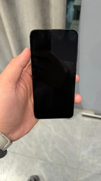 Samsung s23 бу 128/8