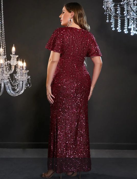 Платье женское нарядное.