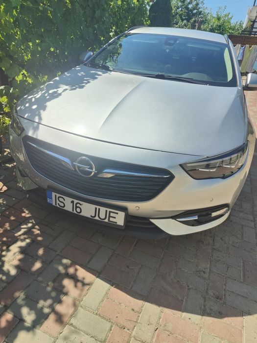 Opel Insignia 2018 automată 1.6 diesel 136cp