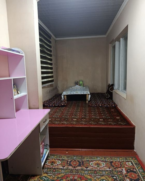 Мирабадский р-н Куйлюк массив 4 2/1/4 франция 62м2 балкон 2х6 не торец