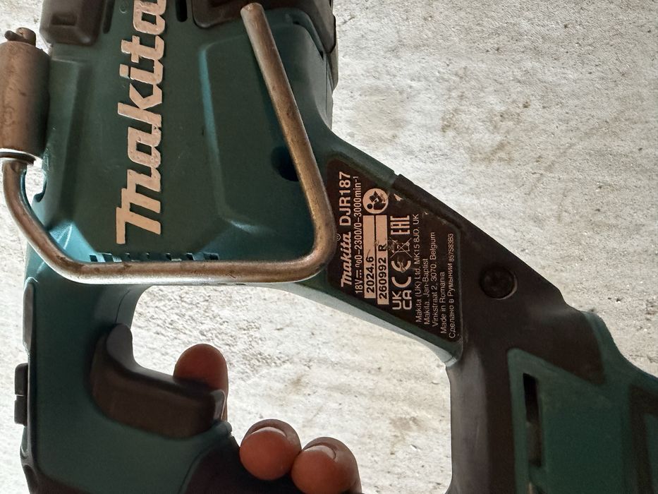 Makita DJR187 безчетков саблен трион