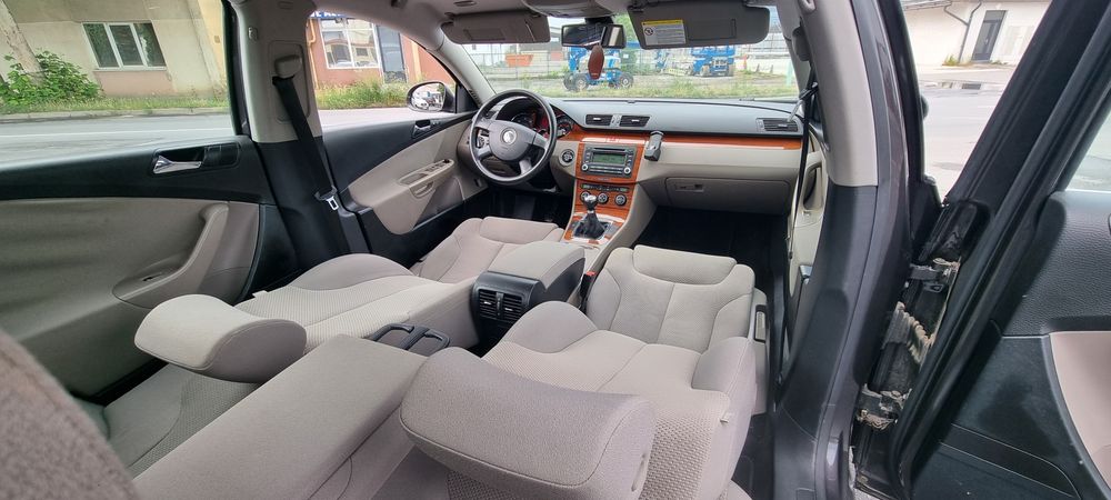Vw passat 2.0tdi mokka brown highline fara rugina!accept unele variante