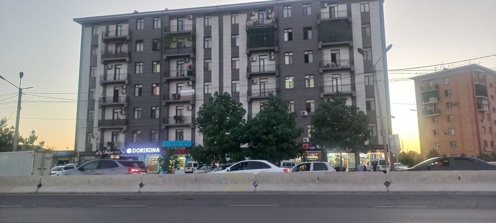Ижарага ховли Янгийул Массив куча юзида