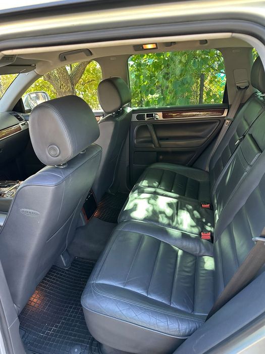 VW Touareg 3.2 V6
