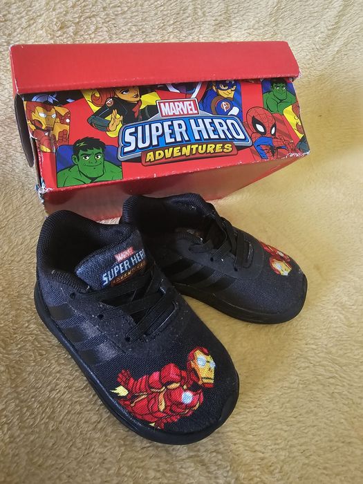 Adidas-Marvel-Super Hero-нови !!!  NIKE !!!