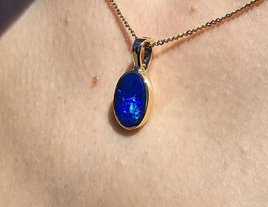 Pandant din aur galben 14k cu opal natural