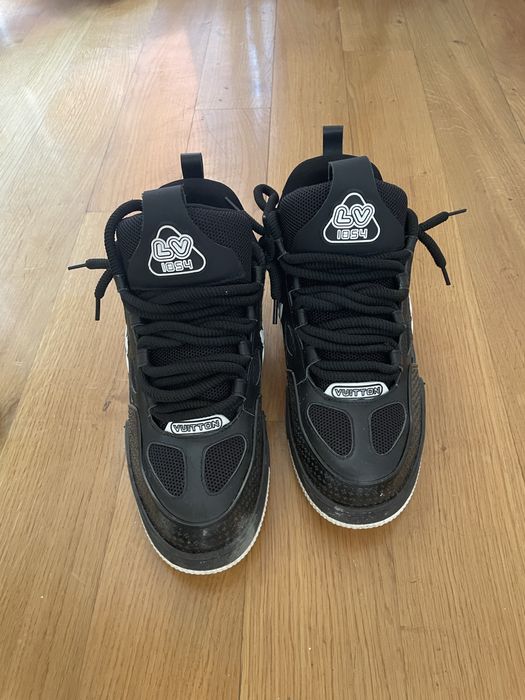 Louis vuitton обувки номер 43