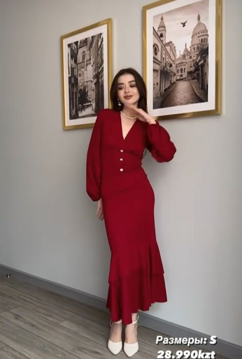 Продам шикарное бордовое платье S