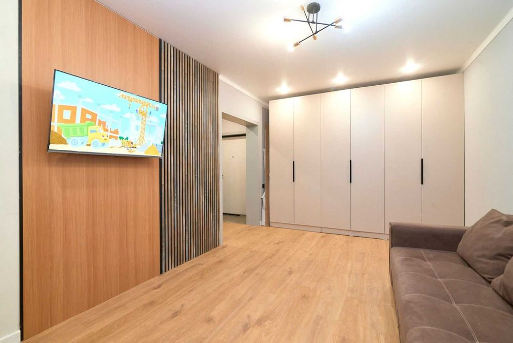 Продаю 1-комн. по ул.Е-509 дом 9, район