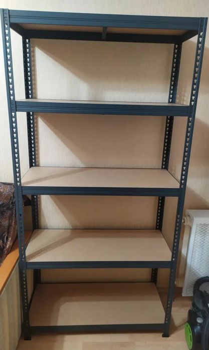 Стеллажи стильные и универсальные