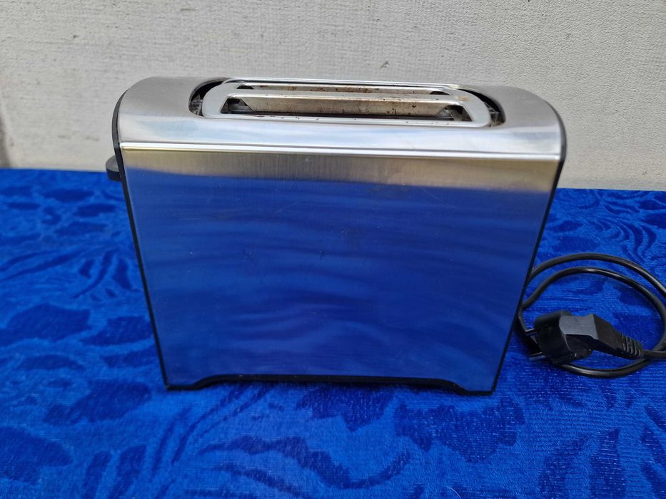 First, Prajitor de paine 2 felii, 7 niveluri de rumenire, 1000W**