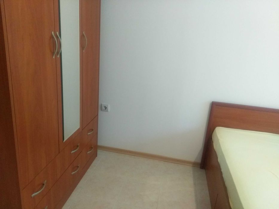 Дава се под наем Тристаен апартамент в Варна, Колхозен пазар - 72 кв.м за 510 € - Снимка #11