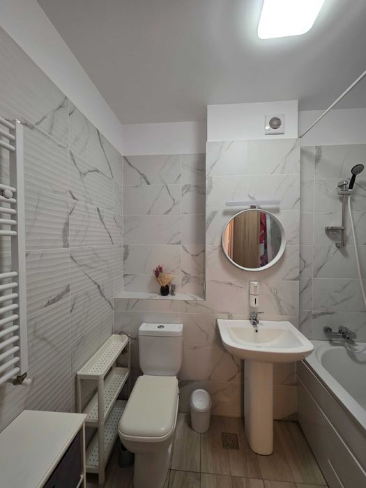 Apartament 2 camere decomandat 65 mp | Cartierul Solar | Parcare subterană | Vedere parc/piscină