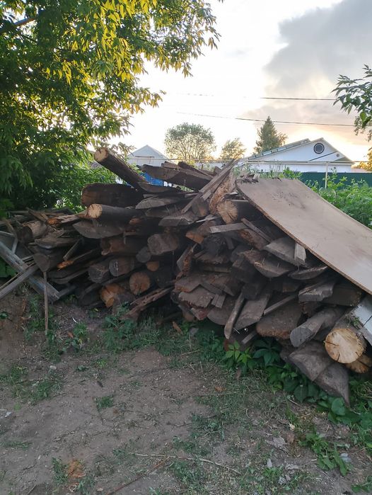 Дрова бесплатно, самовывоз