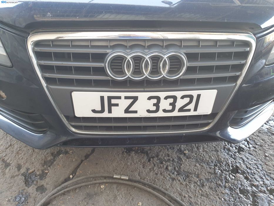 Bara Spoiler Fata Completa cu Grila si Emblema Audi A4 B8 NFL Non Facelift 2008 - 2012 Culoare LZ5A [K4629] [K4630]