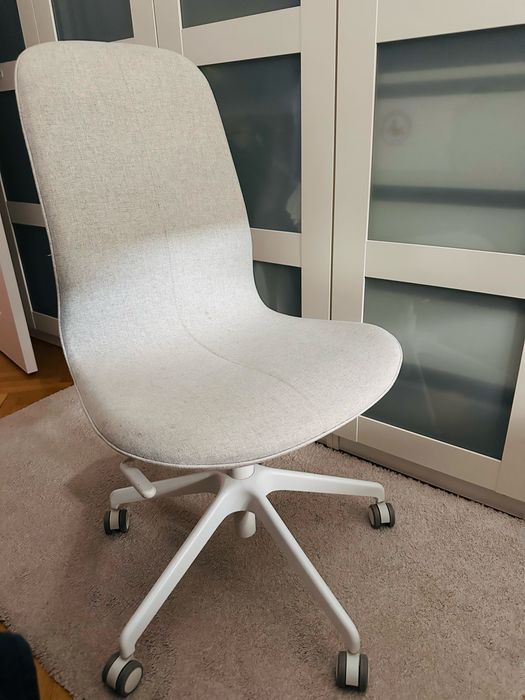 Scaun conferinta IKEA alb bej