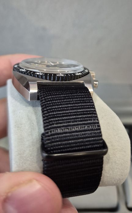 Nivada Grenchen Chronomaster