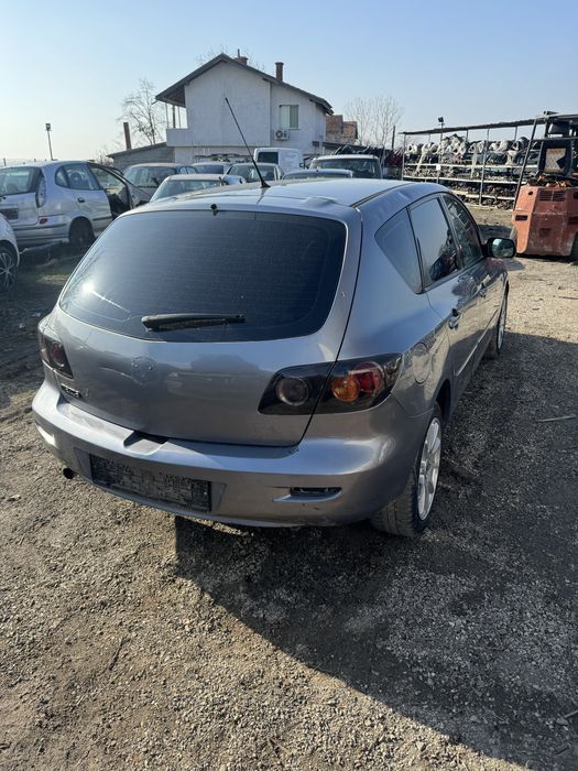 Мазда 3 1.6 бензин 2005 година  на части