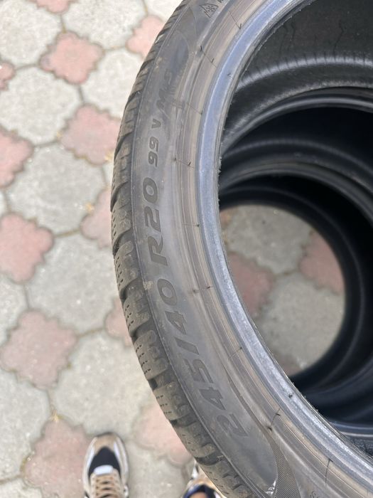 Anvelope Pirelli 275/35/20 cu 245/40/20 dot 2025