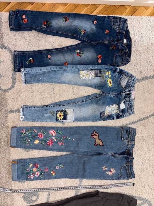 Лот много запазени дрешки за момиче размер 4-5 / 110 см