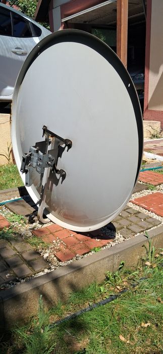 Antena satelit ovala (90x80) cu LNB 2 iesiri