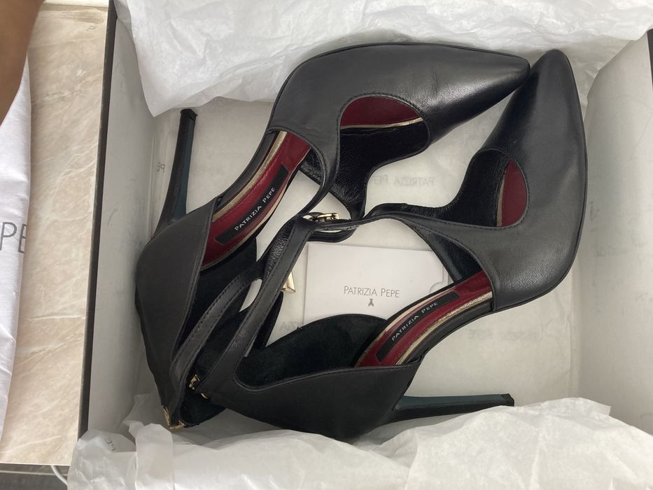 Обувки Patrizia Pepe