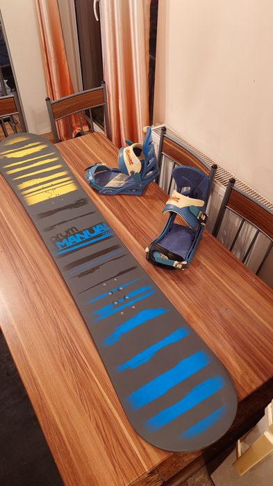 Placa Snowboard Forum Manual 156 cu legaturi Burton Mission M