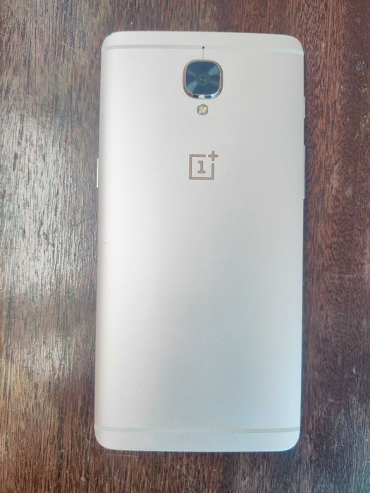 Oneplus 3T 64GB/6GB, бърз, две сим карти, бледо златист