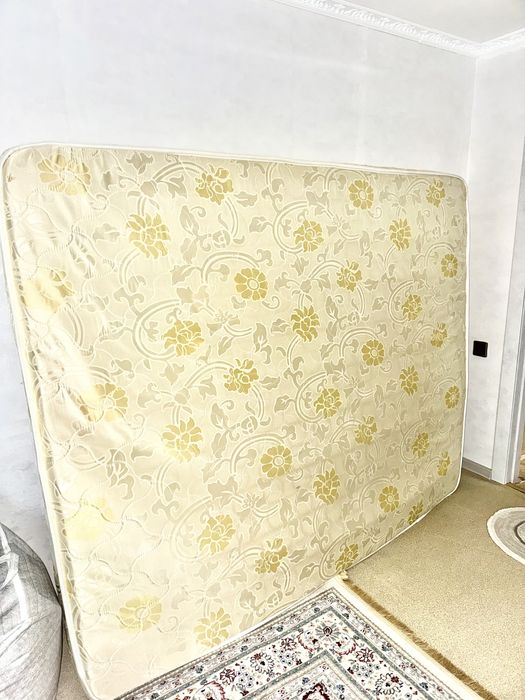 Двуспальный матрас