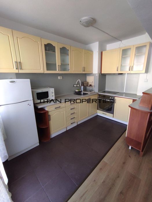 Продава се Двустаен апартамент в Бургас, Възраждане - 72 кв.м за 1598 €/кв.м - Снимка #1