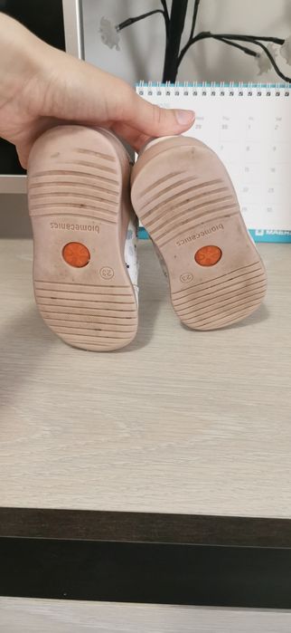 Pantofi Biomecanics 23