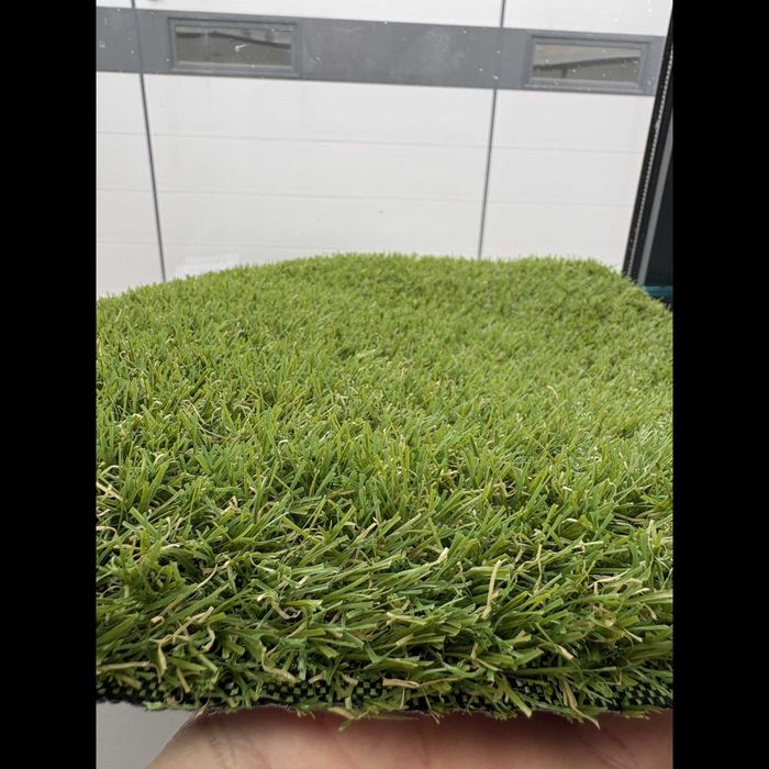 Gazon Artificial Aspect Realist, Fir 20mm, Imitatie Fire Uscate