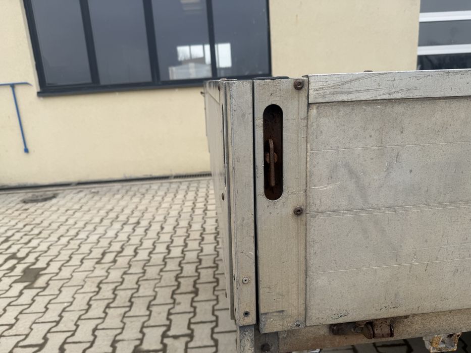 Bena sprinter pe 3 parti fixa nu basculabila