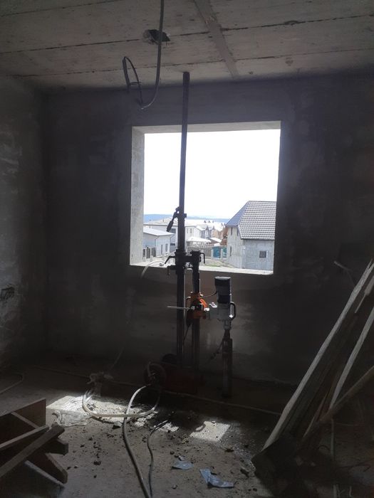 Gauri prin carotare in santier(sursa propie de energie)