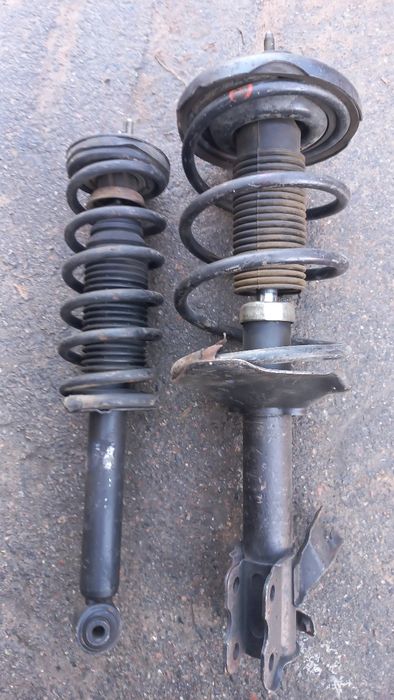 Амортизаторы на Ниссан