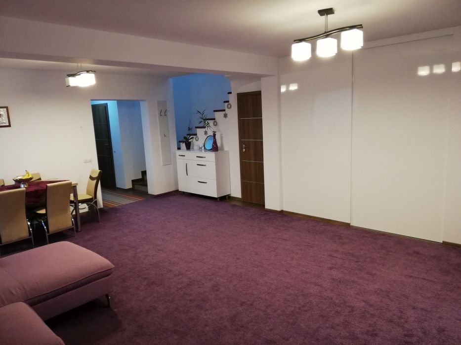 Casă individuală cu 3 dormitoare plus living, 130mp utili, terasă și curte amenajată  Cartierul Arhitecților Sibiu