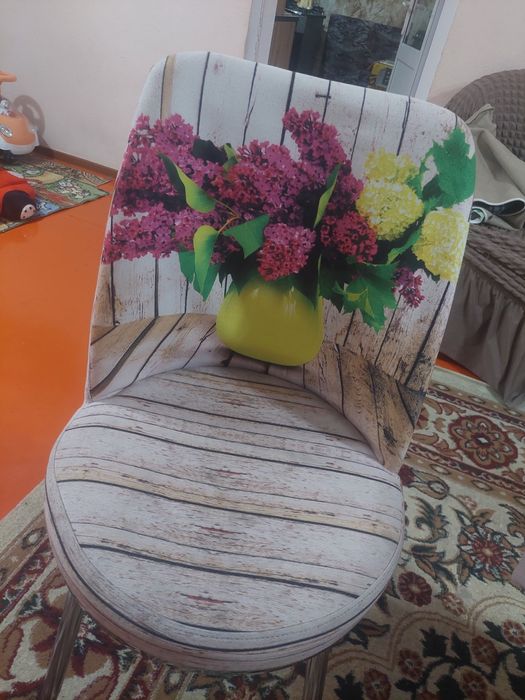 Продам стулья 6штук