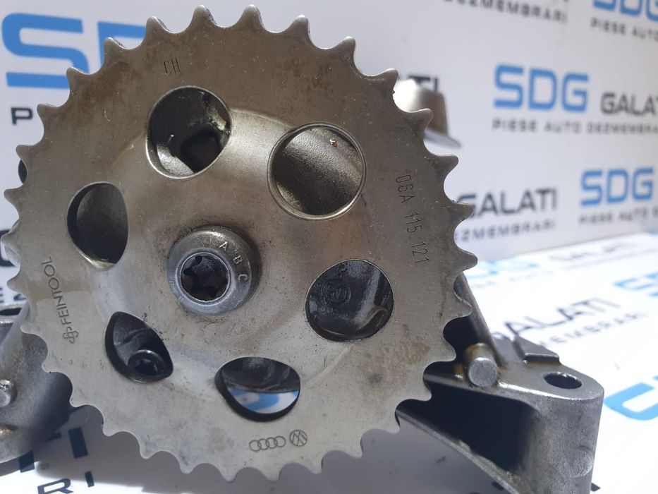 Pompa Ulei Volkswagen Polo 9N 1.9 ASY ATD AXR ASY 2002 - 2008 Cod 06A115121 06A115105B