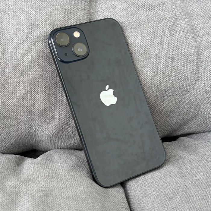 Продам iphone 13 АКБ 100% (айфон 13)