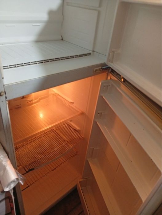 Продаётся Холодильник