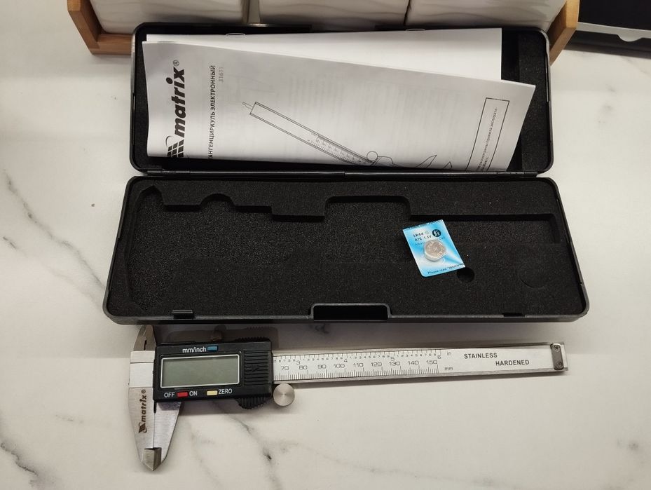 Штангенциркуль Matrix новый