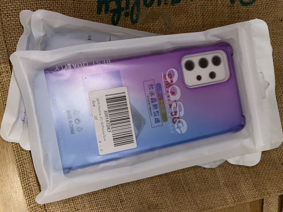 Huse pentru diferite telefoane