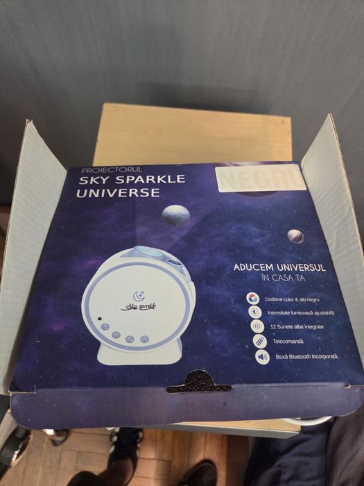 Proiector Planetariu Sky Sparkle Universe (Lampă veghe / galaxie)