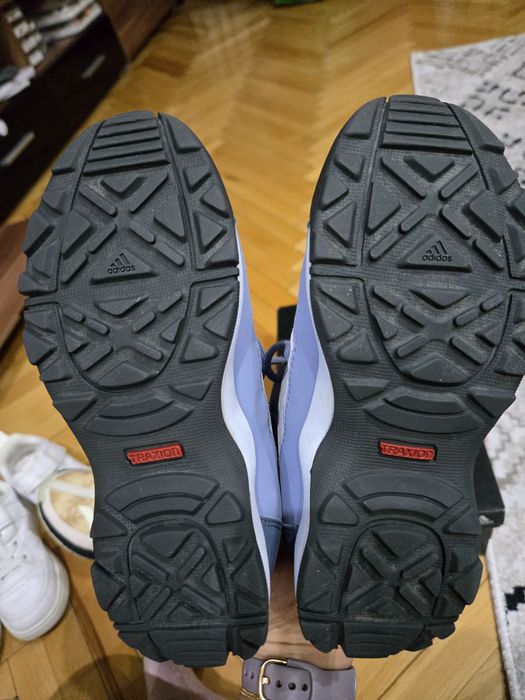 Боти за момиче Адидас 30 номер