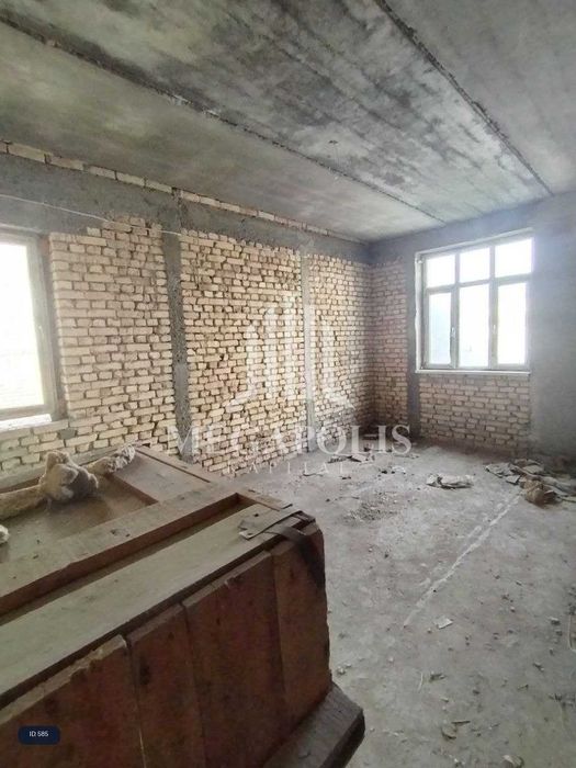 Buxoro sharq 2 da 3 xonali karopka kvartira arzon narxda sotiladi.№585